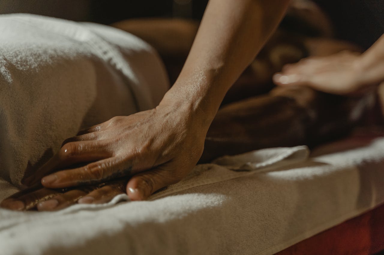 message-img Close-up of a relaxing spa massage, promoting wellness and relaxation.